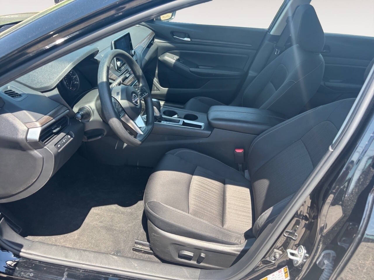 2025 Nissan Altima 2.5 SV 4dr Sedan