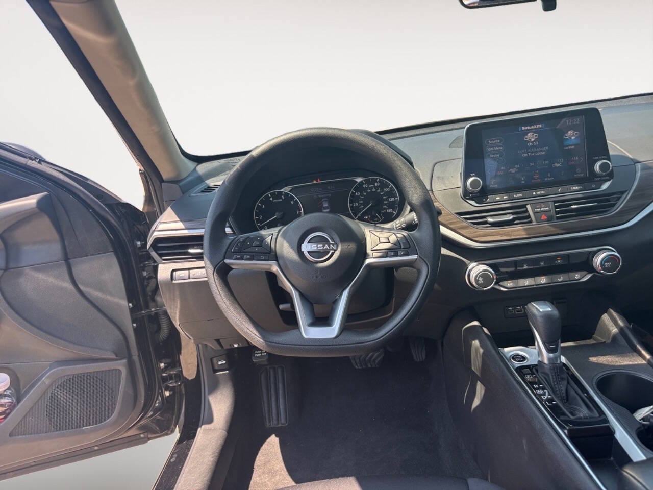 2025 Nissan Altima 2.5 SV 4dr Sedan