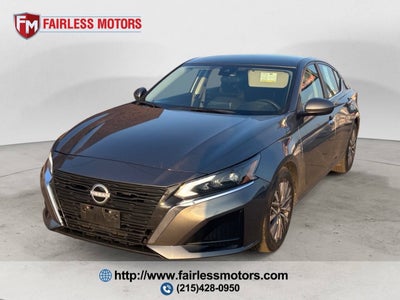 2023 Nissan Altima 2.5 SV 4dr Sedan