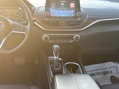 2023 Nissan Altima 2.5 SV 4dr Sedan