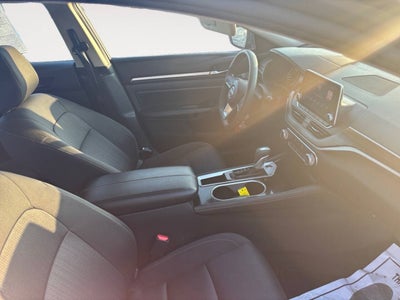 2023 Nissan Altima 2.5 SV 4dr Sedan