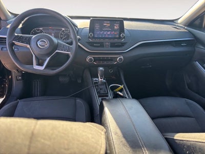 2021 Nissan Altima 2.5 SV AWD 4dr Sedan