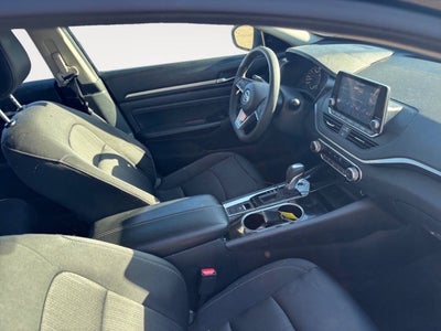 2021 Nissan Altima 2.5 SV AWD 4dr Sedan