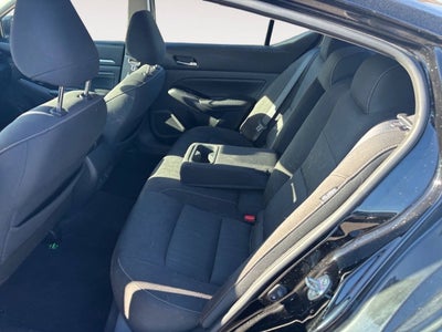 2021 Nissan Altima 2.5 SV AWD 4dr Sedan