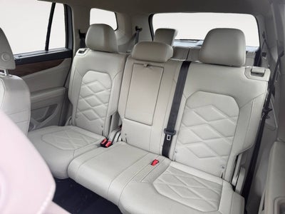 2025 Volkswagen Atlas SE 4Motion AWD 4dr SUV w/Technology