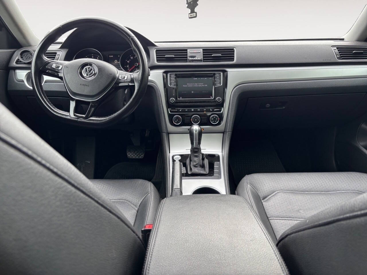 2019 Volkswagen Passat Wolfsburg 4dr Sedan