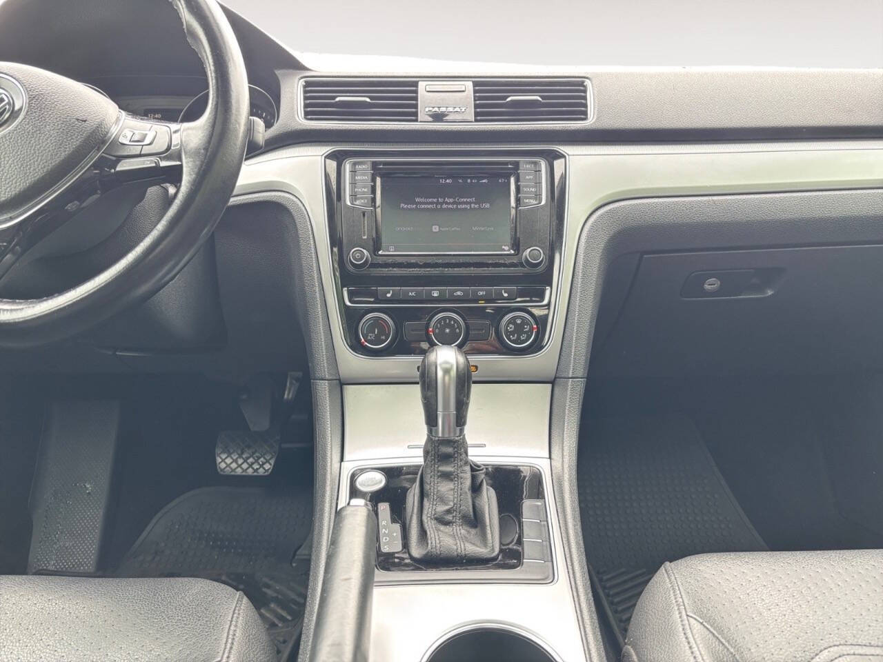 2019 Volkswagen Passat Wolfsburg 4dr Sedan
