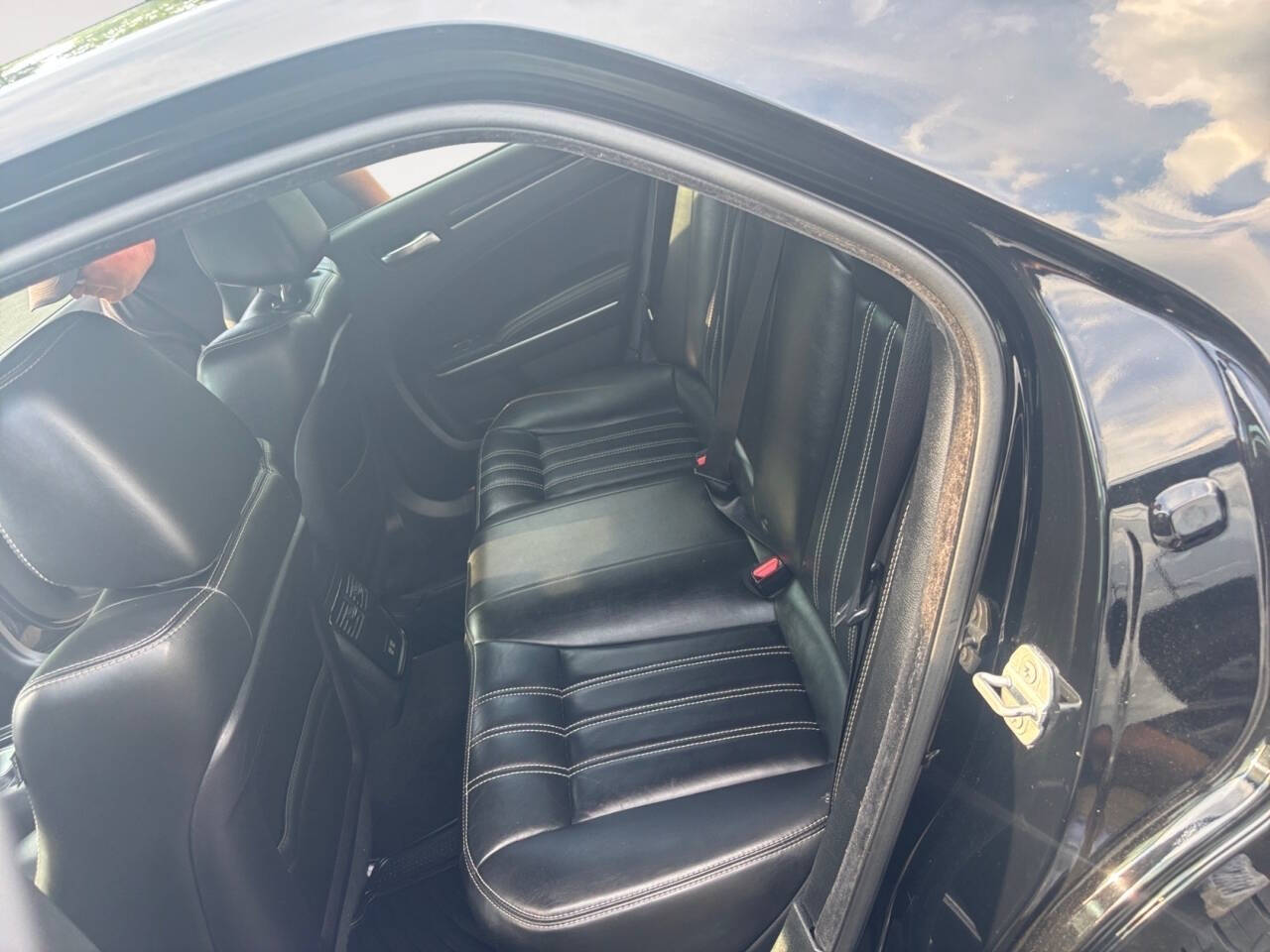 2021 Chrysler 300 S V6 4dr Sedan