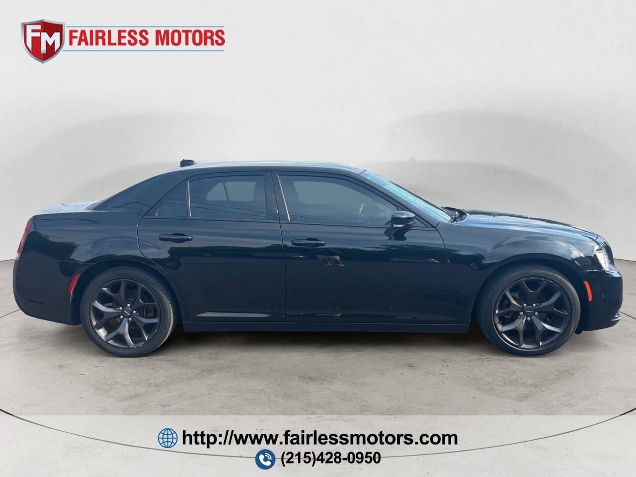 2021 Chrysler 300 S V6 4dr Sedan