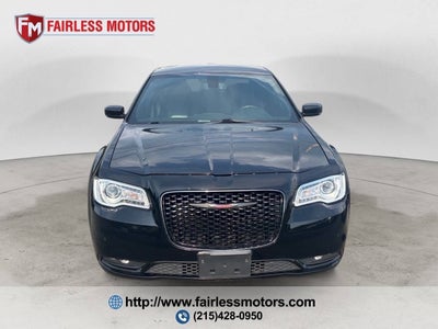 2021 Chrysler 300 S V6 4dr Sedan