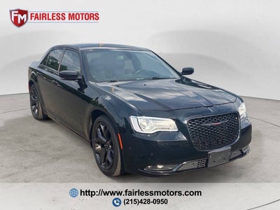 2021 Chrysler 300 S V6 4dr Sedan