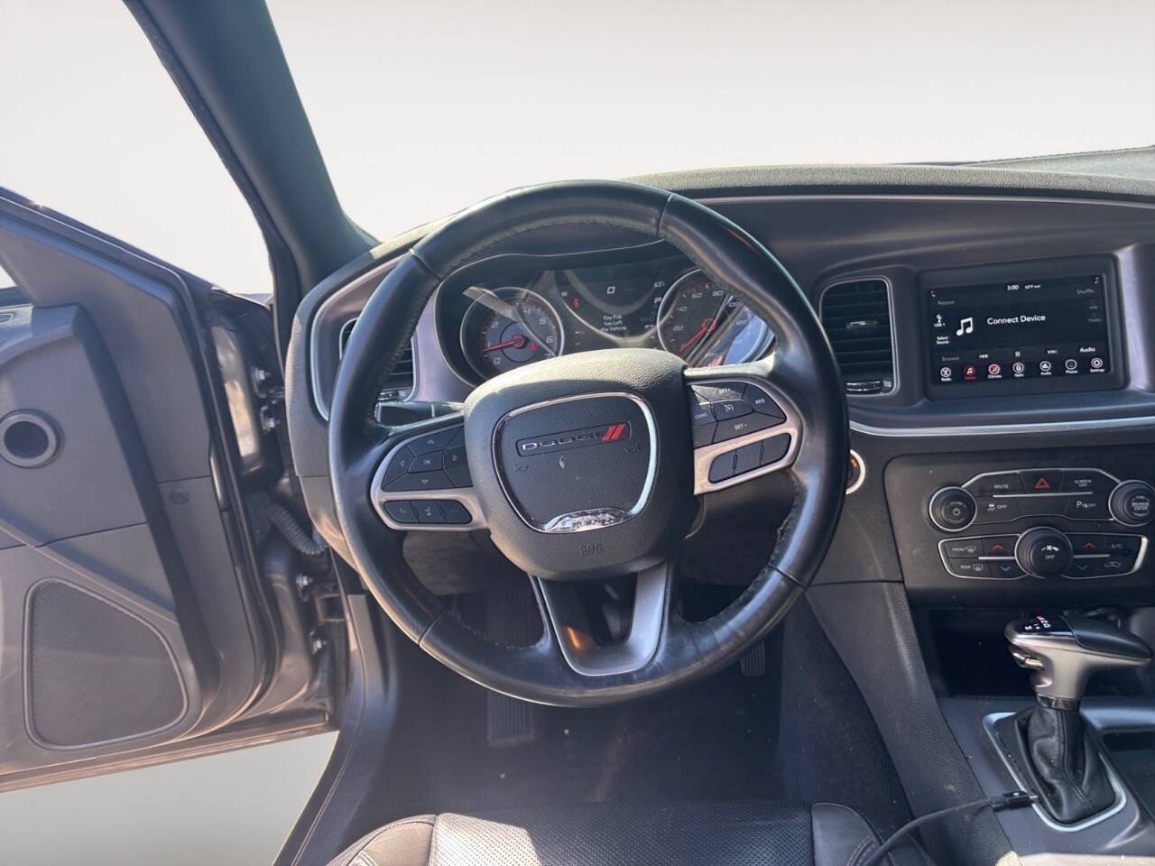 2021 Dodge Charger SXT 4dr Sedan