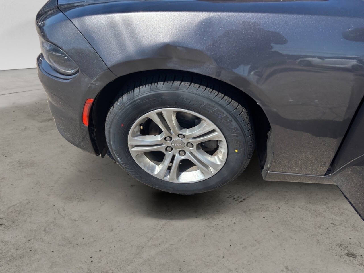 2021 Dodge Charger SXT 4dr Sedan