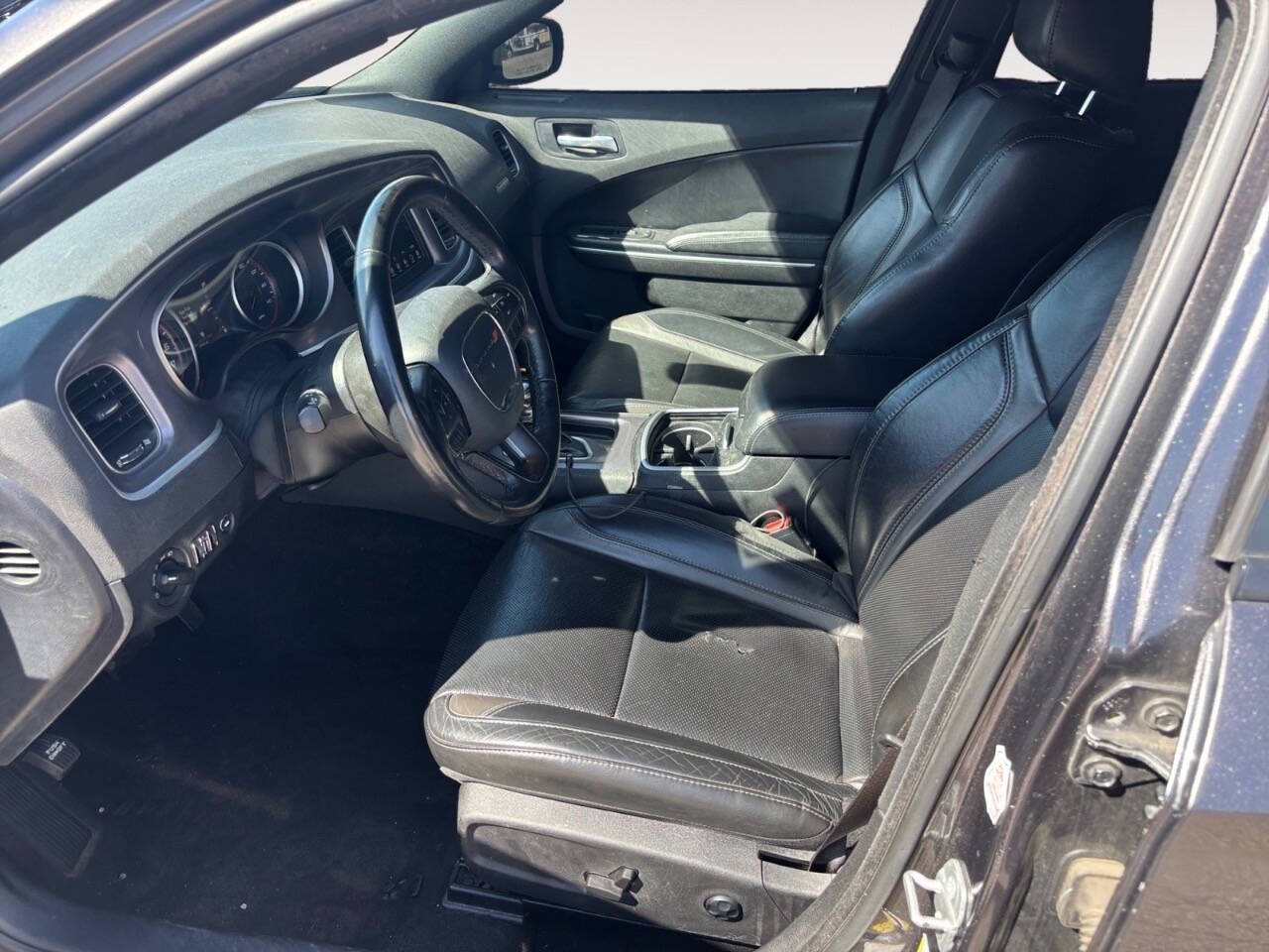 2021 Dodge Charger SXT 4dr Sedan