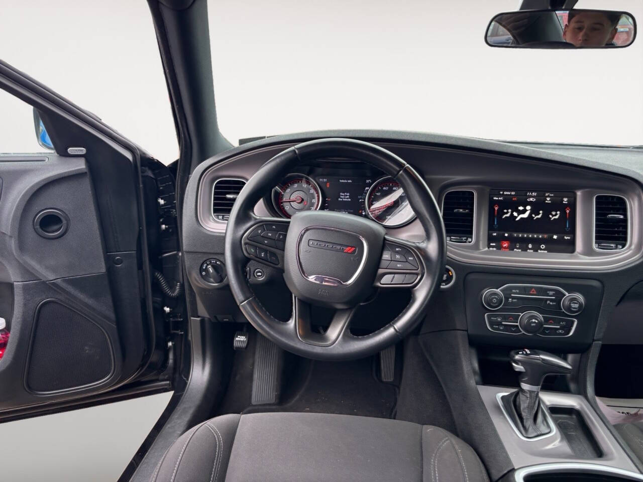 2023 Dodge Charger SXT 4dr Sedan