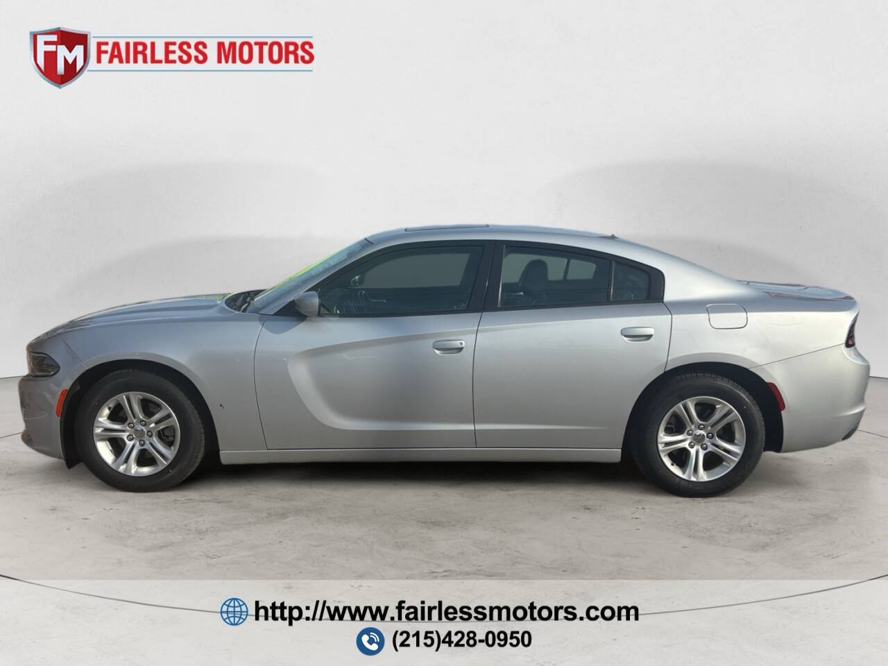 2021 Dodge Charger SXT 4dr Sedan