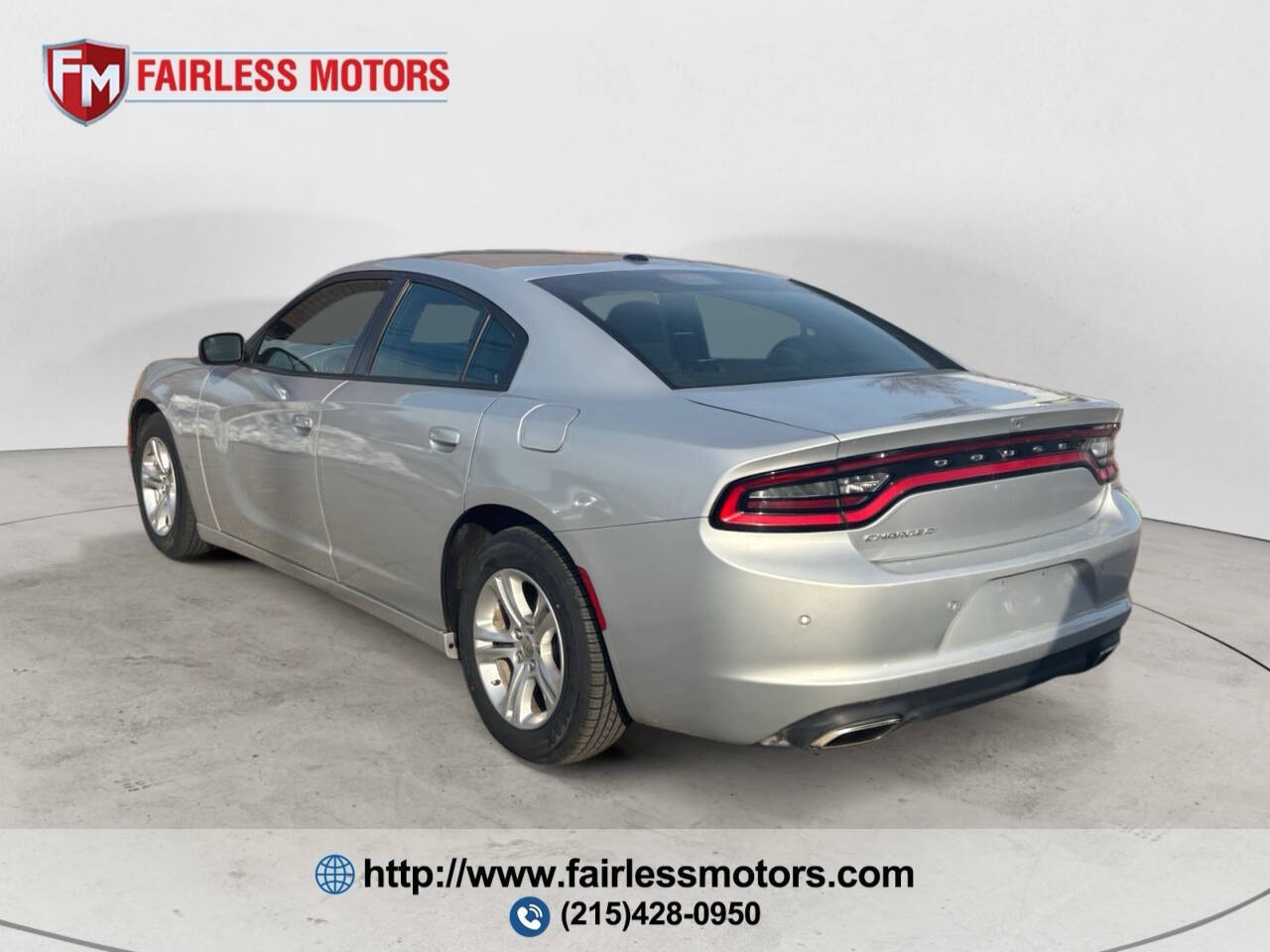 2021 Dodge Charger SXT 4dr Sedan