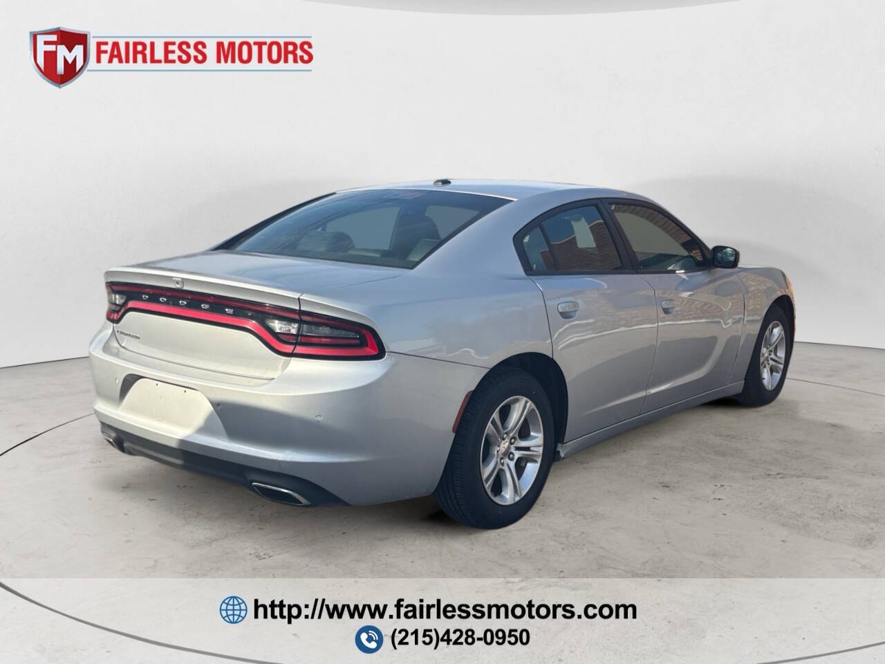2021 Dodge Charger SXT 4dr Sedan