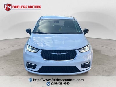 2024 Chrysler Pacifica Touring L 4dr Mini Van