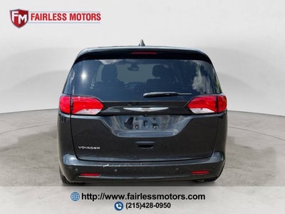 2022 Chrysler Voyager LX 4dr Mini Van