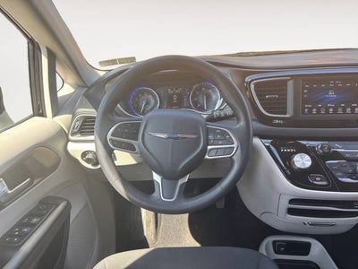 2021 Chrysler Voyager LX 4dr Mini Van