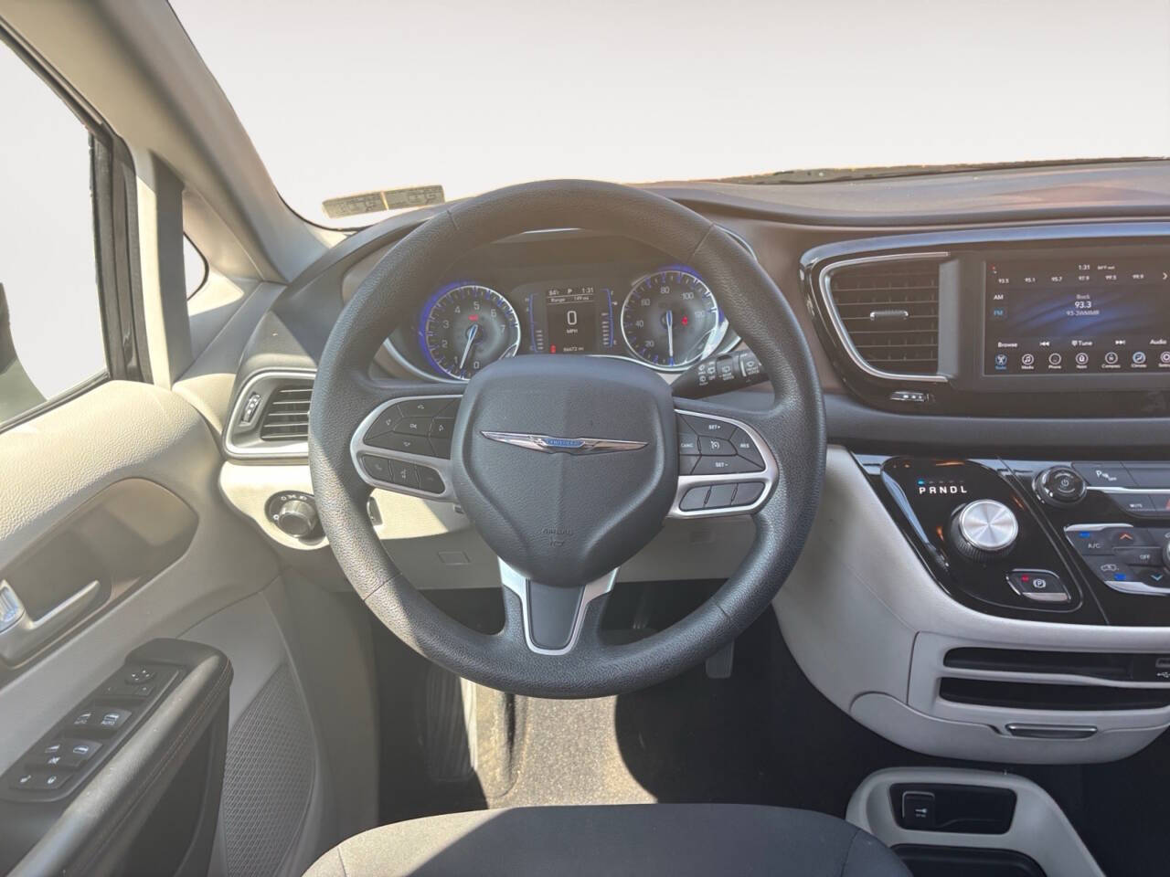 2021 Chrysler Voyager LX 4dr Mini Van