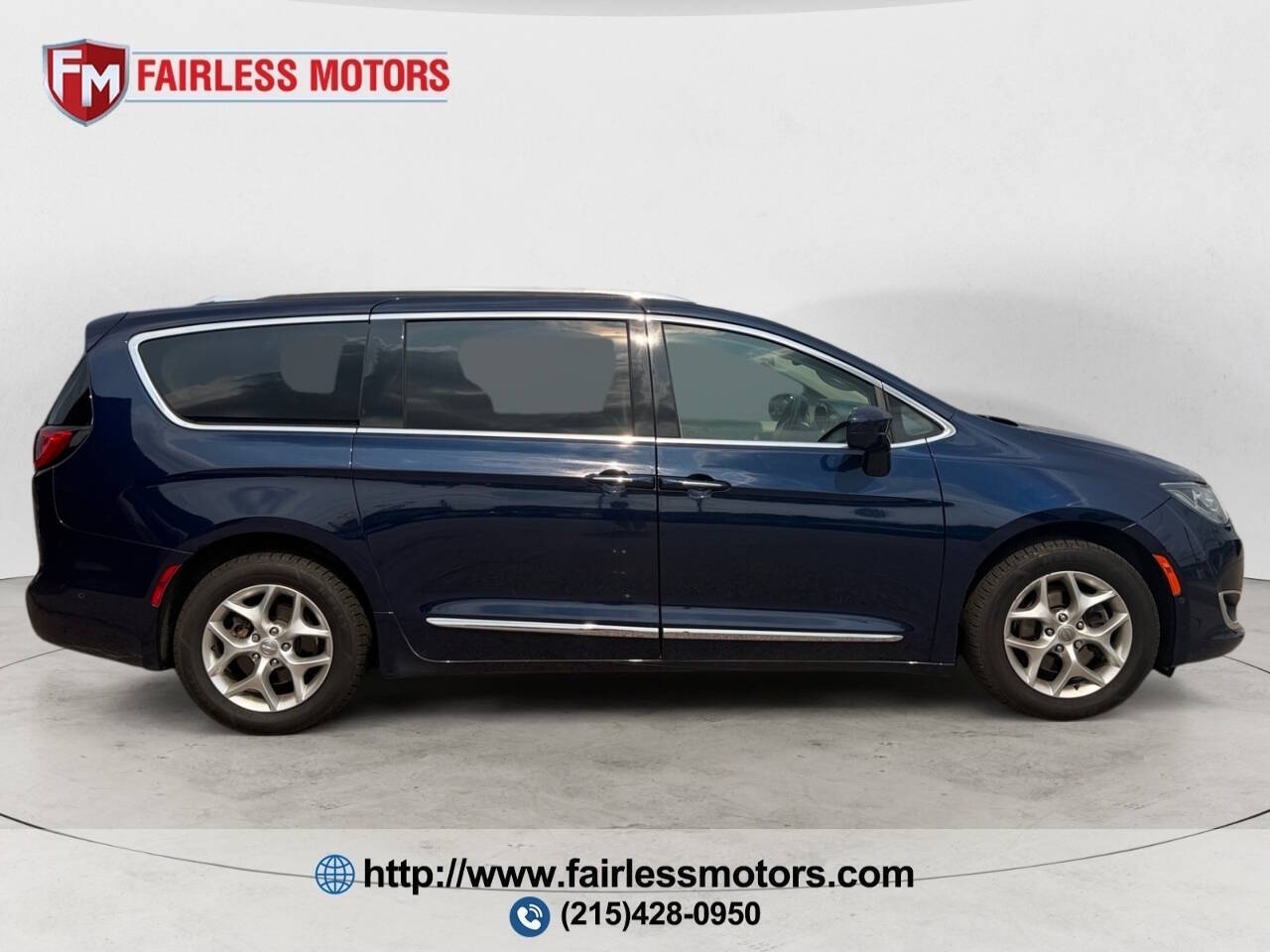 2020 Chrysler Pacifica Touring L Plus 4dr Mini Van