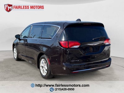 2018 Chrysler Pacifica Touring Plus 4dr Mini Van