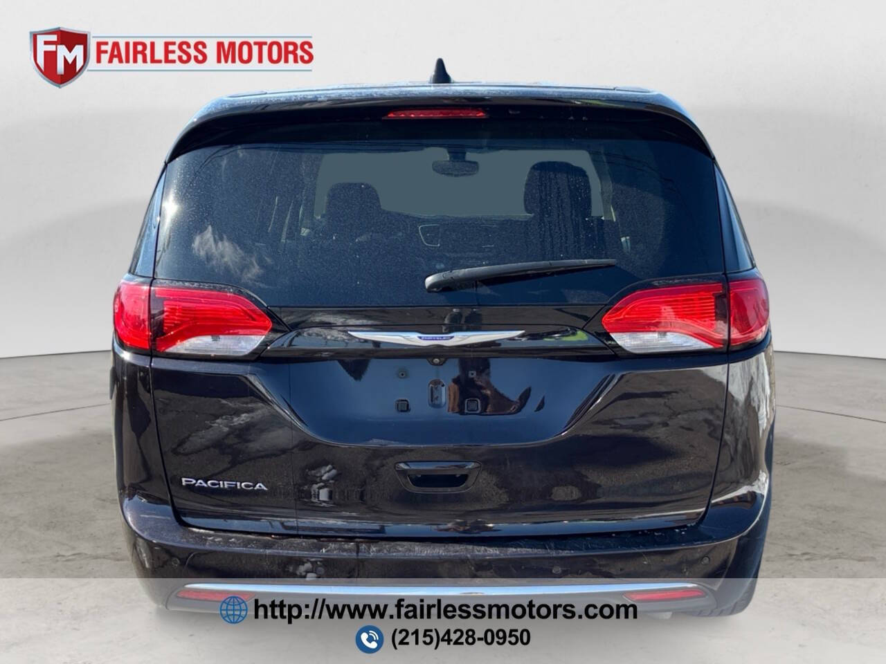 2018 Chrysler Pacifica Touring Plus 4dr Mini Van