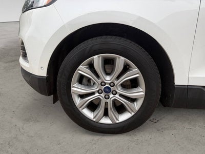 2020 Ford Edge Titanium AWD 4dr Crossover