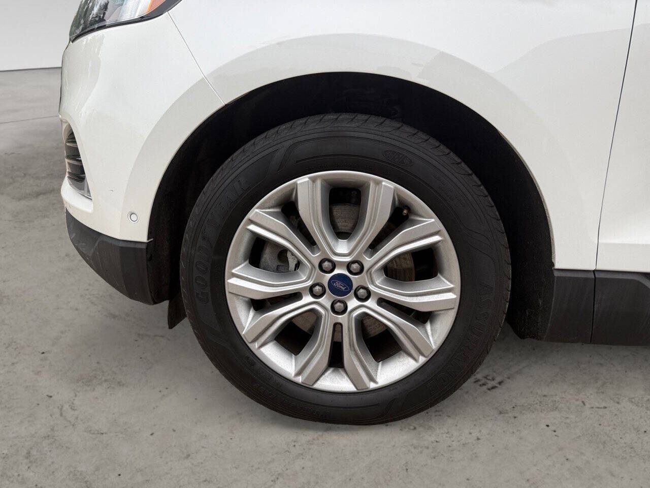 2020 Ford Edge Titanium AWD 4dr Crossover