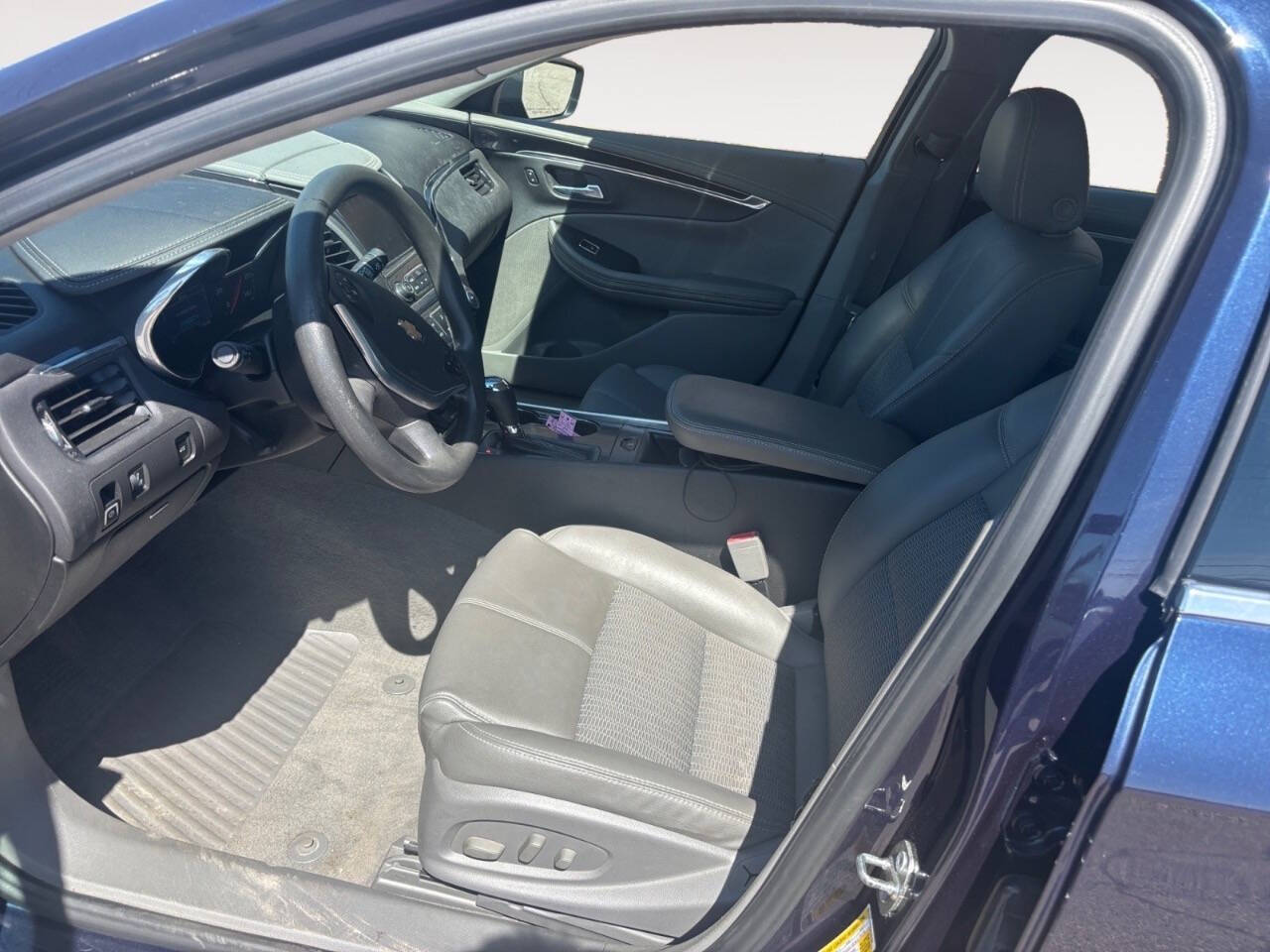 2018 Chevrolet Impala LS 4dr Sedan