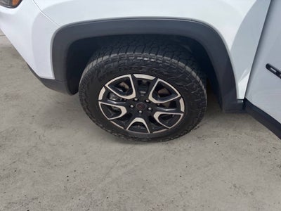 2025 Jeep Compass Trailhawk 4x4 4dr SUV