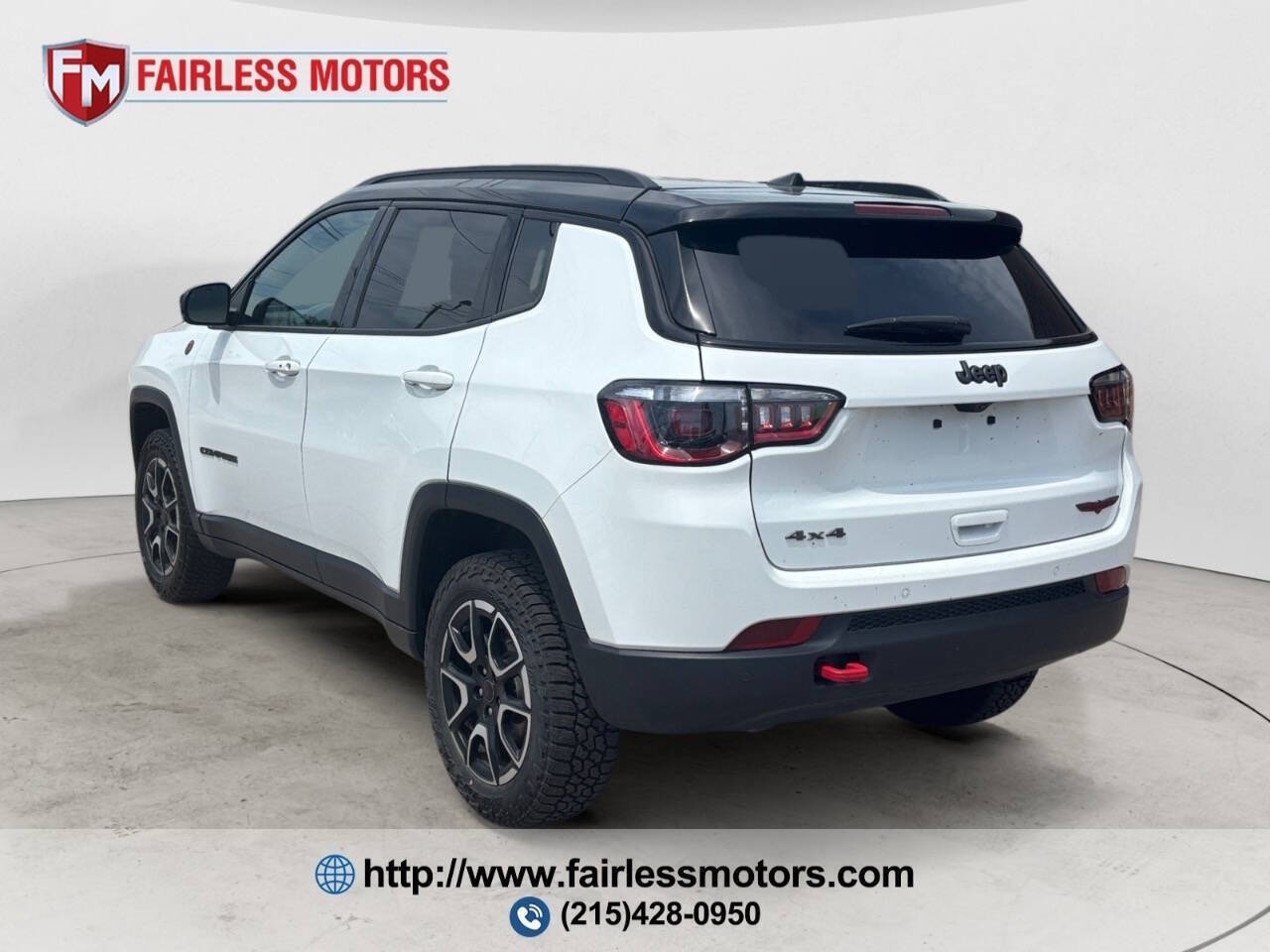2025 Jeep Compass Trailhawk 4x4 4dr SUV