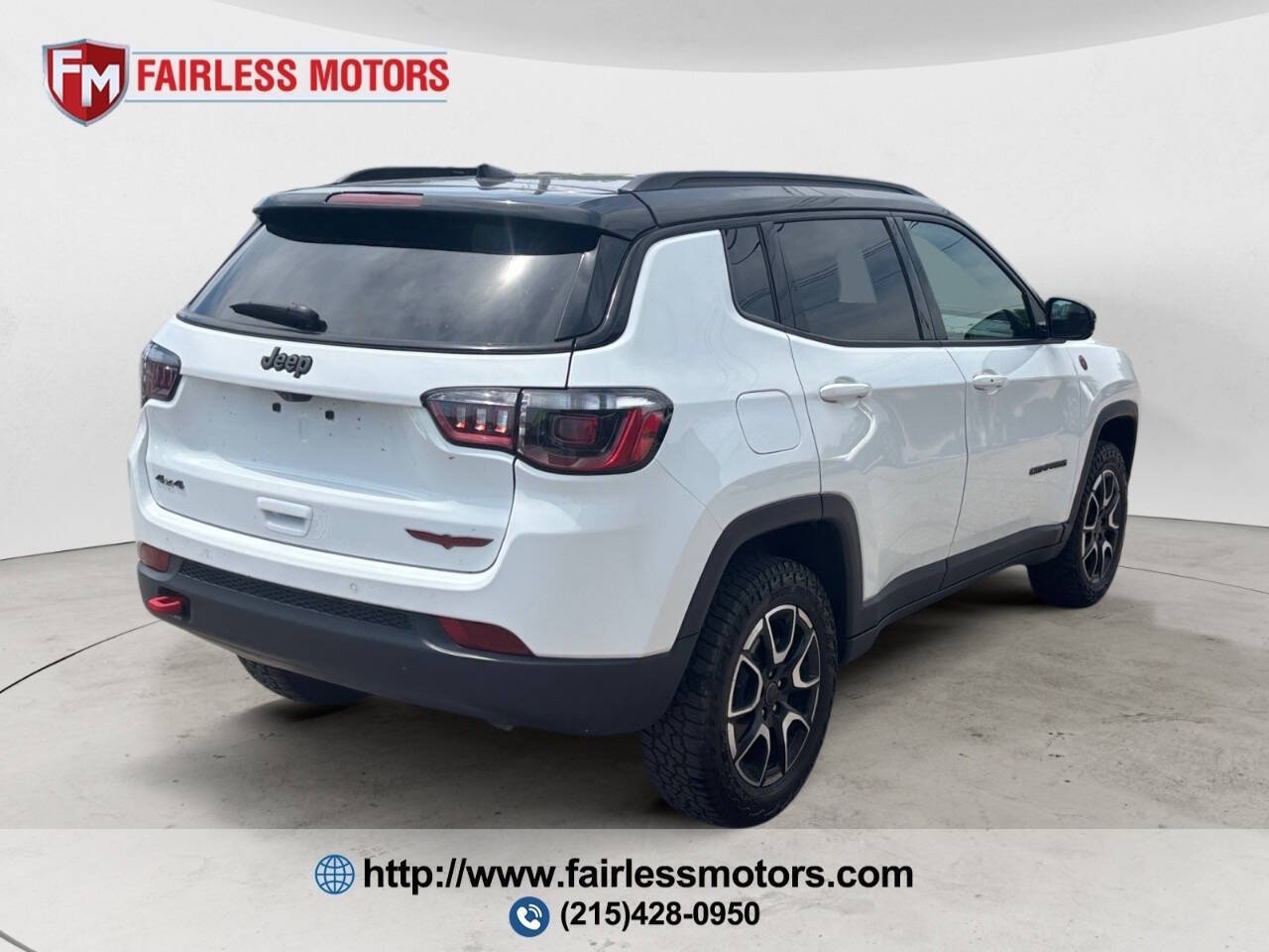 2025 Jeep Compass Trailhawk 4x4 4dr SUV