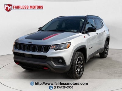 2025 Jeep Compass Trailhawk 4x4 4dr SUV