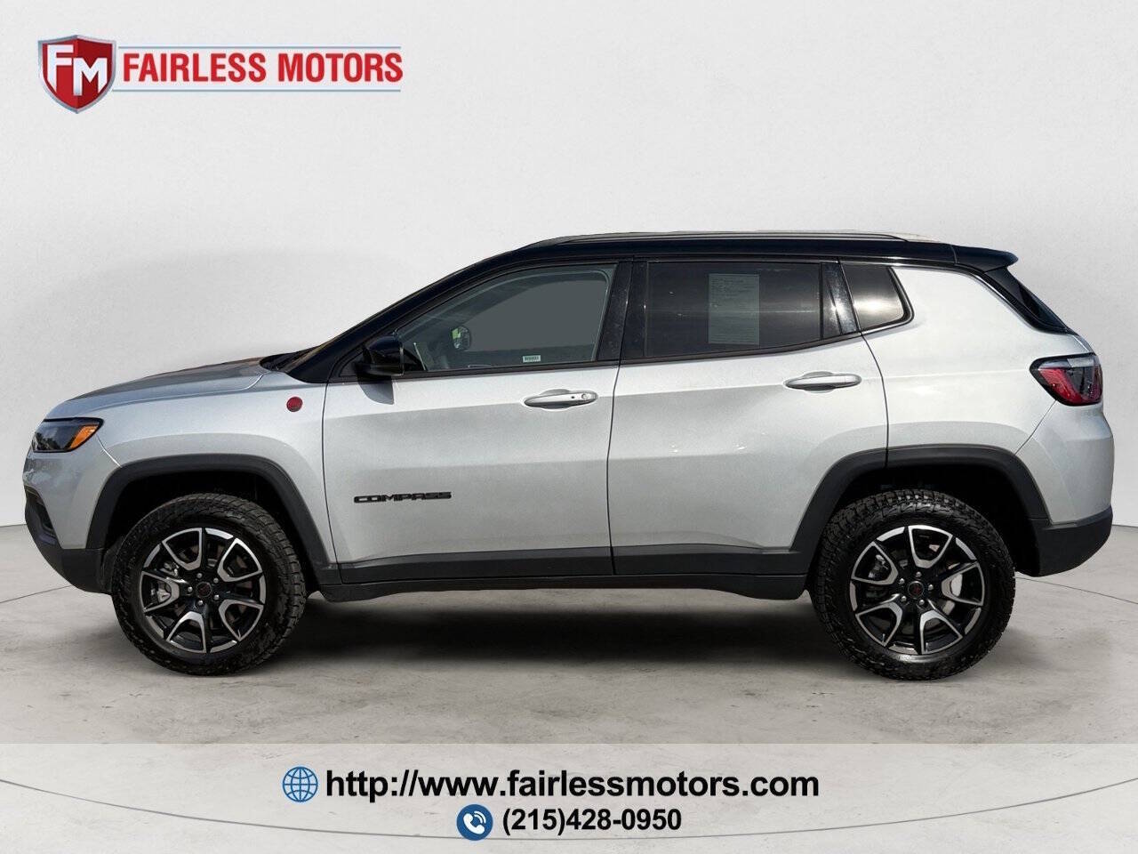 2025 Jeep Compass Trailhawk 4x4 4dr SUV