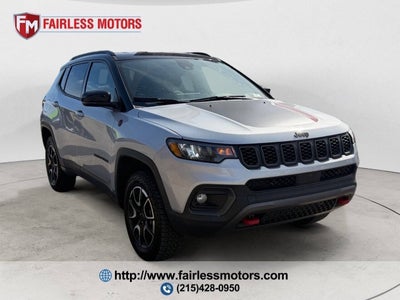 2025 Jeep Compass Trailhawk 4x4 4dr SUV