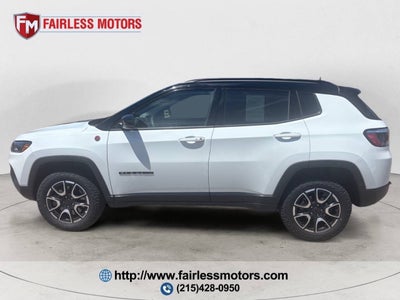 2025 Jeep Compass Trailhawk 4x4 4dr SUV