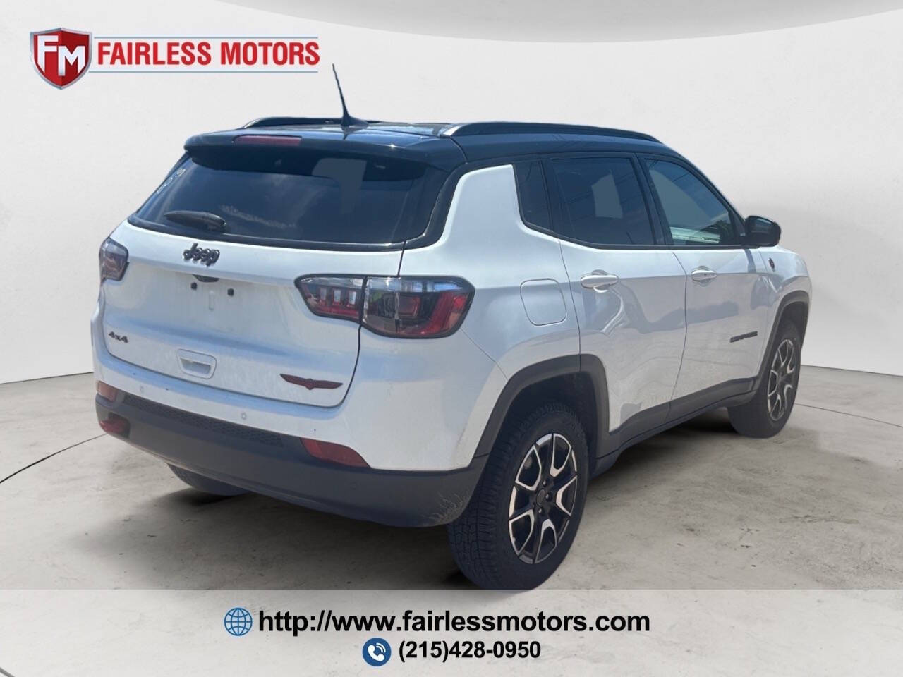2025 Jeep Compass Trailhawk 4x4 4dr SUV