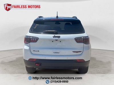 2025 Jeep Compass Trailhawk 4x4 4dr SUV