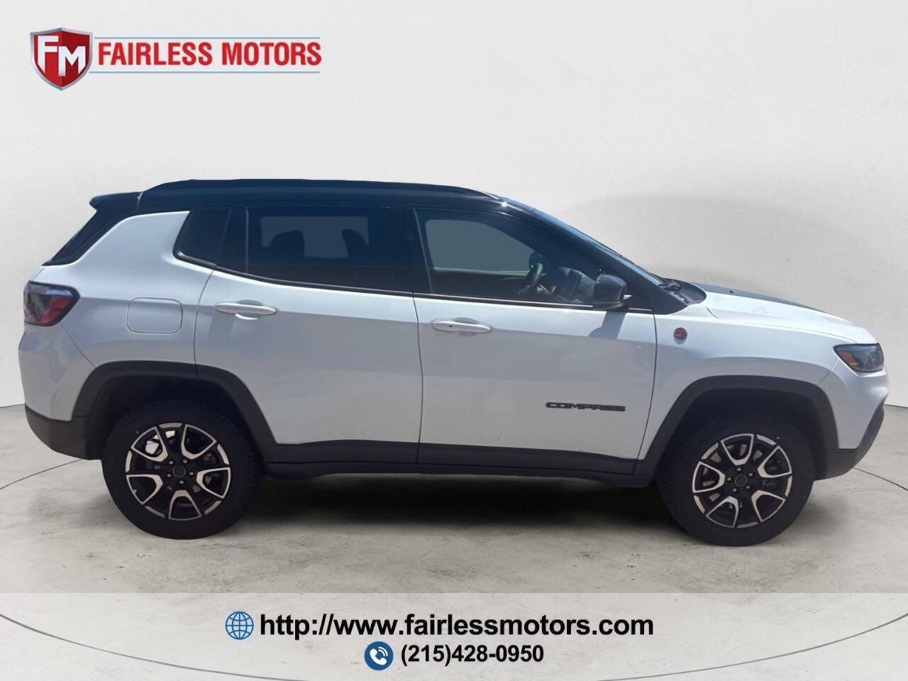 2025 Jeep Compass Trailhawk - Photo 6