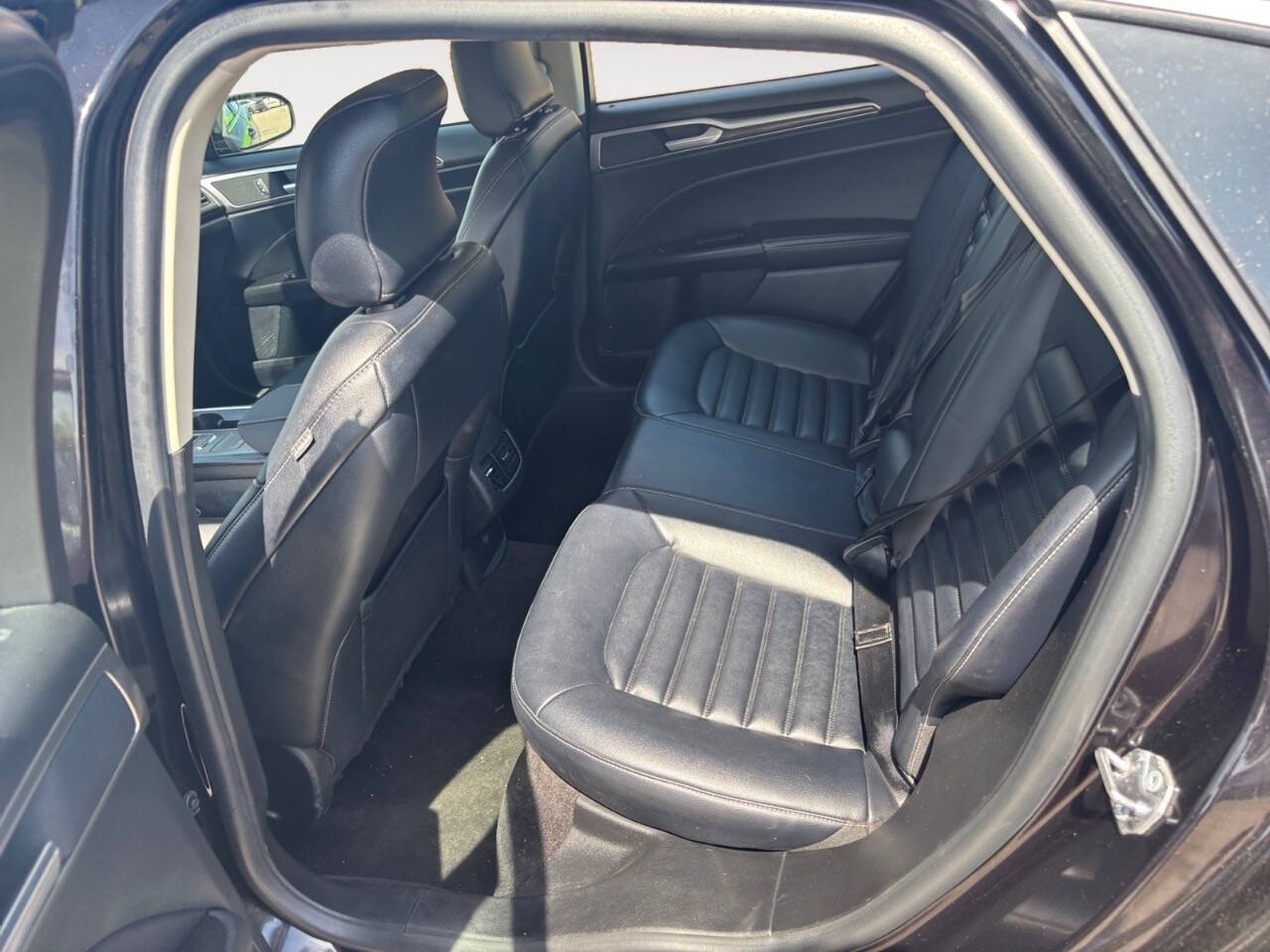 2019 Ford Fusion SEL 4dr Sedan