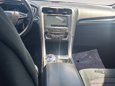 2020 Ford Fusion SE 4dr Sedan
