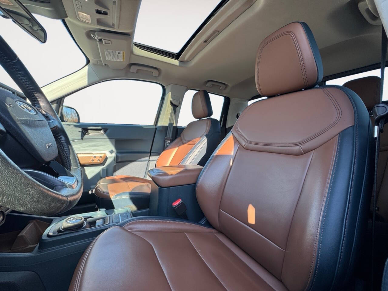 2022 Ford Maverick Lariat AWD 4dr SuperCrew 4.5 ft. SB