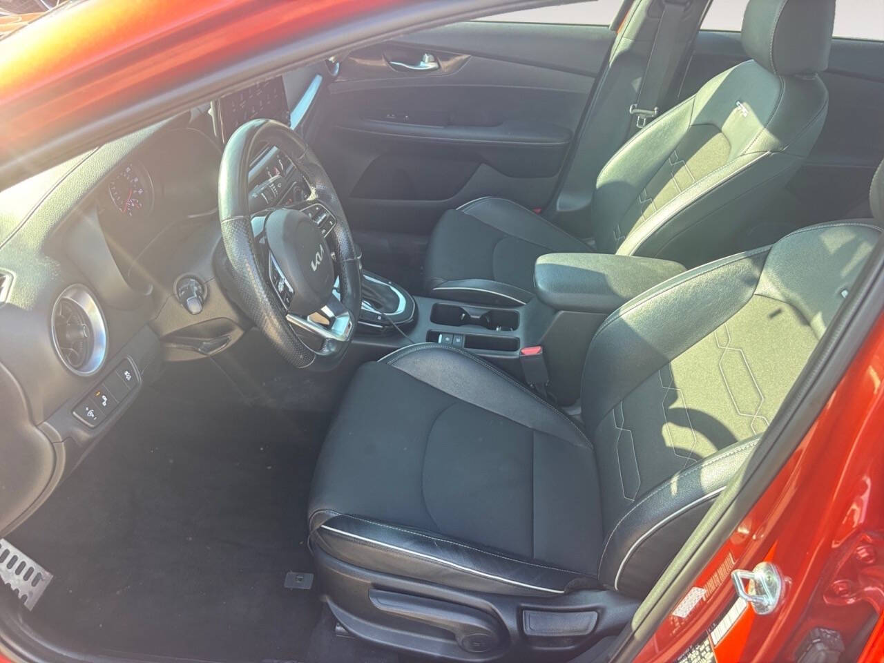 2023 Kia Forte GT Line 4dr Sedan