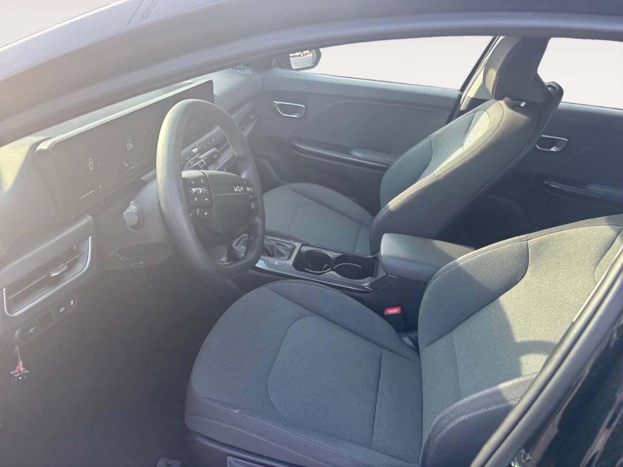 2025 Kia K4 LXS 4dr Sedan