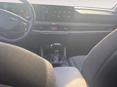 2025 Kia K4 LXS 4dr Sedan