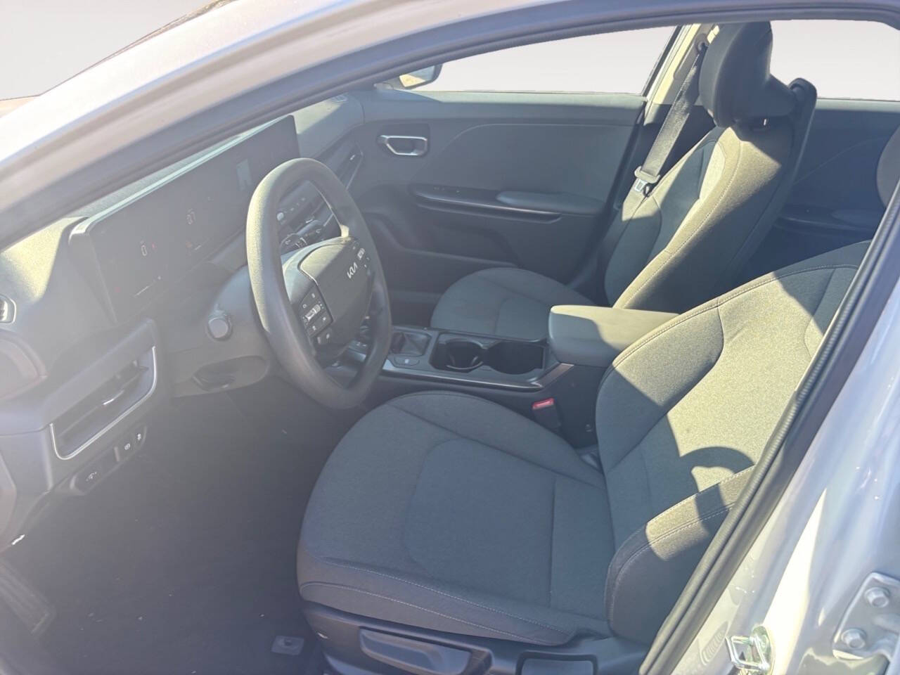2025 Kia K4 LXS 4dr Sedan