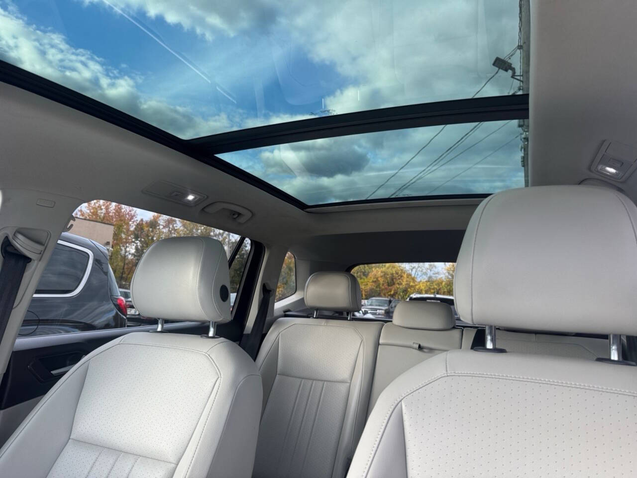 2022 Volkswagen Tiguan SE 4Motion AWD 4dr SUV